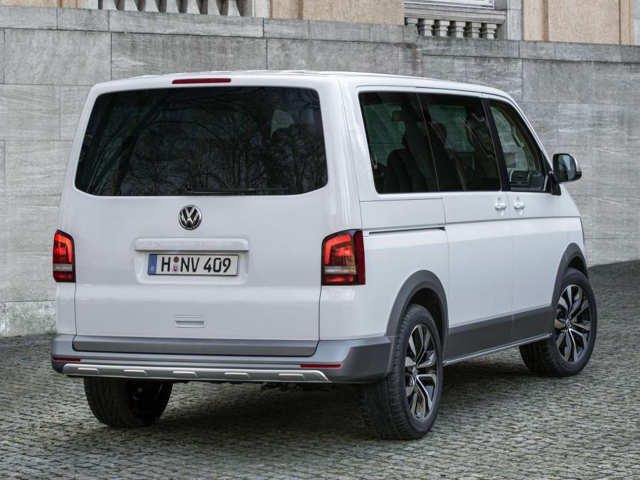  Volkswagen Multivan Alltrack Concept 2014 года  (фото 15 из 18)